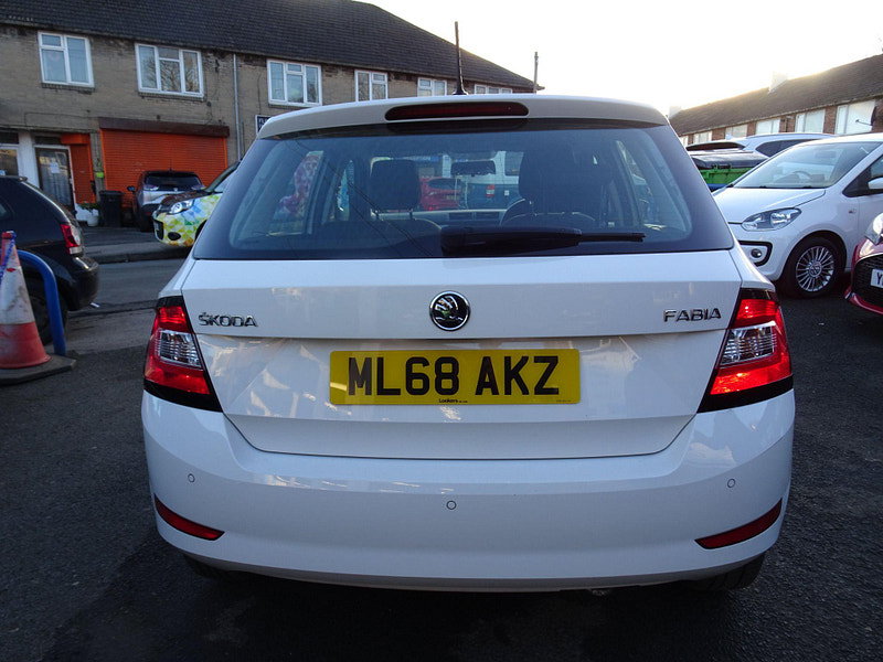 Skoda Fabia 1.0 SE Euro 6 (s/s) 5dr 5dr Manual 2026
