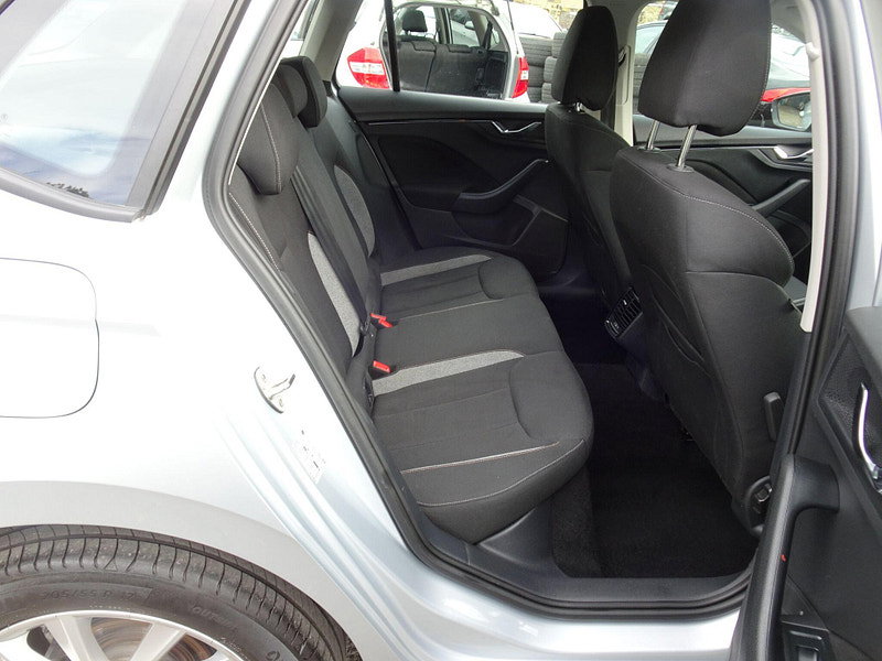 Skoda Kamiq 1.0 TSI SE Edition DSG Euro 6 (s/s) 5dr 5dr Automatic 2026