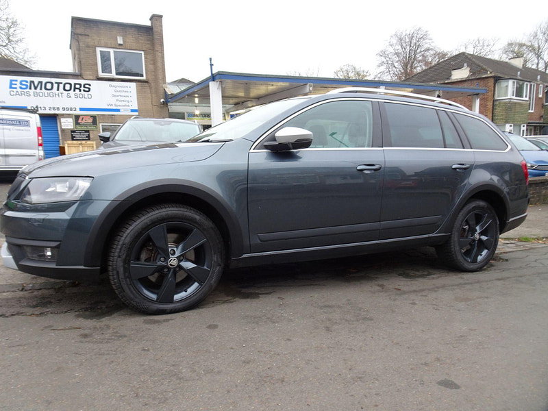 Skoda Octavia 2.0 TDI Scout DSG 4WD Euro 6 (s/s) 5dr 5dr Automatic 2026