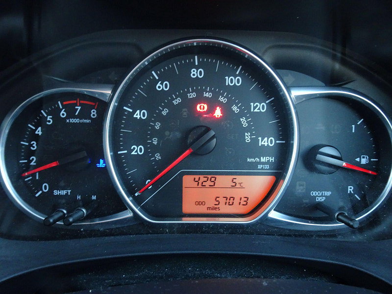 Toyota Yaris 1.33 Dual VVT-i Design Euro 6 5dr 5dr Manual 2026