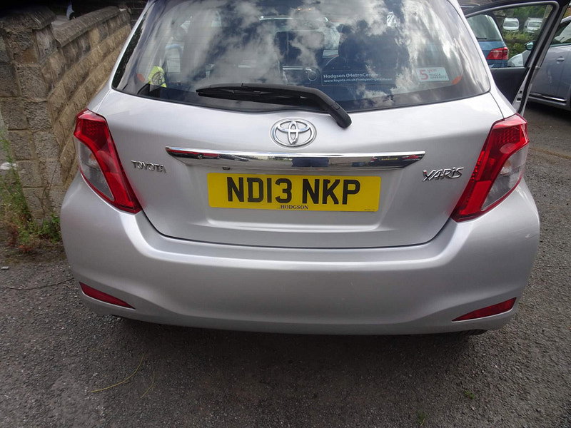 Toyota Yaris 1.33 Dual VVT-i TR Euro 5 5dr 5dr Manual 2026