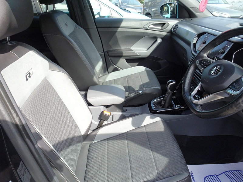 Volkswagen T-Cross 1.0 TSI R-Line Euro 6 (s/s) 5dr 5dr Manual 2026