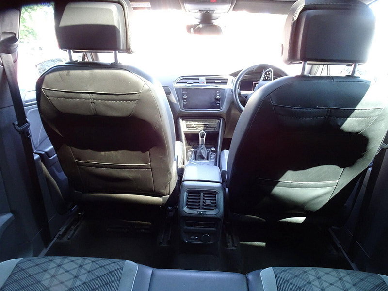 Volkswagen Tiguan 1.5 TSI R-Line DSG Euro 6 (s/s) 5dr 5dr Automatic 2026
