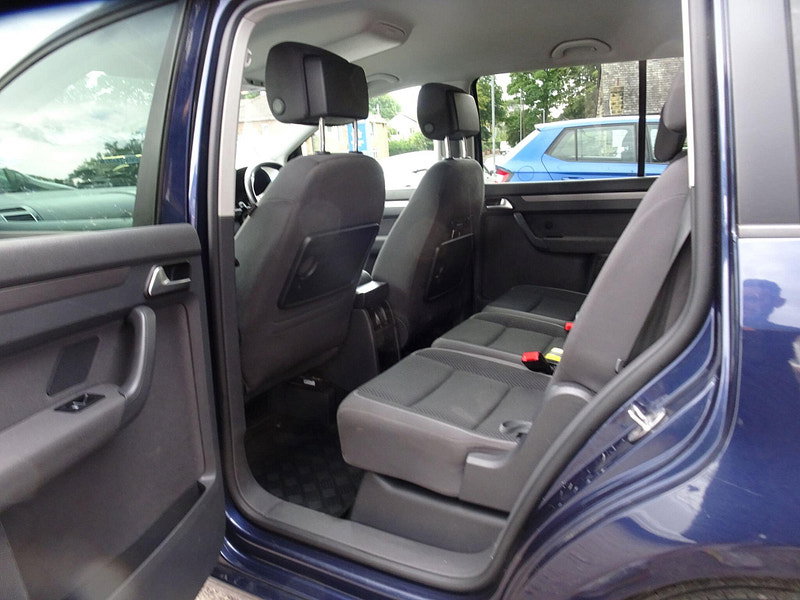 Volkswagen Touran 1.6 TDI SE Euro 5 5dr 5dr Manual 2026