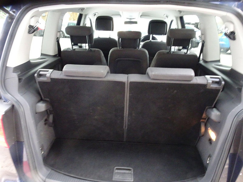 Volkswagen Touran 1.6 TDI SE Euro 5 5dr 5dr Manual 2026