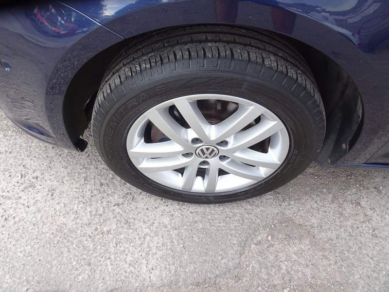 Volkswagen Touran 1.6 TDI SE Euro 5 5dr 5dr Manual 2026