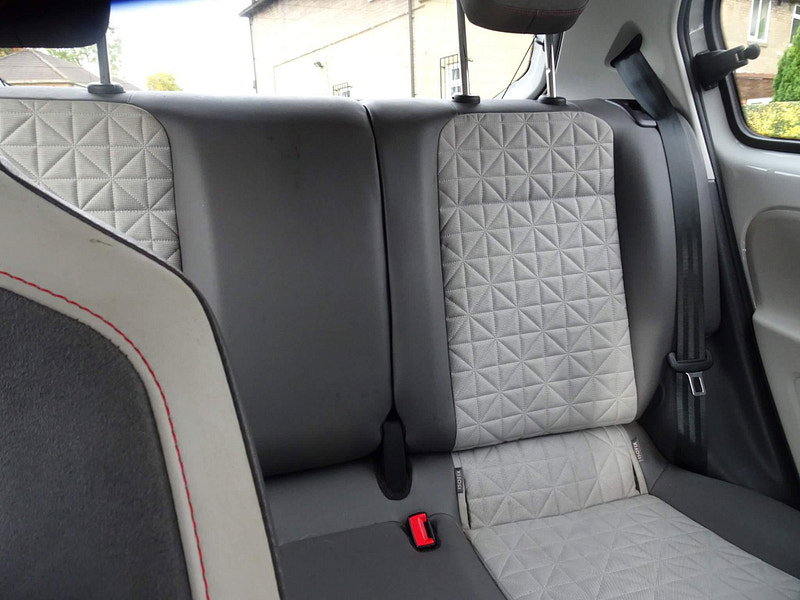 Volkswagen up! 1.0 up! beats Euro 6 (s/s) 5dr 5dr Manual 2026