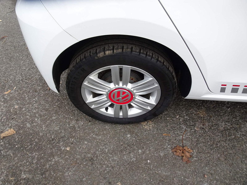 Volkswagen up! 1.0 up! beats Euro 6 (s/s) 5dr 5dr Manual 2026