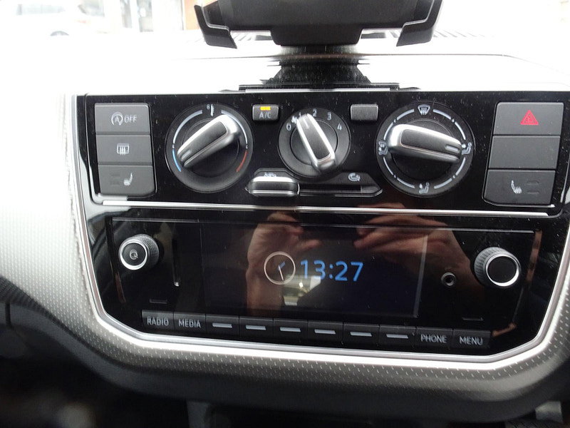 Volkswagen up! 1.0 BlueMotion Tech High up! ASG Euro 6 (s/s) 5dr 5dr Automatic 2026