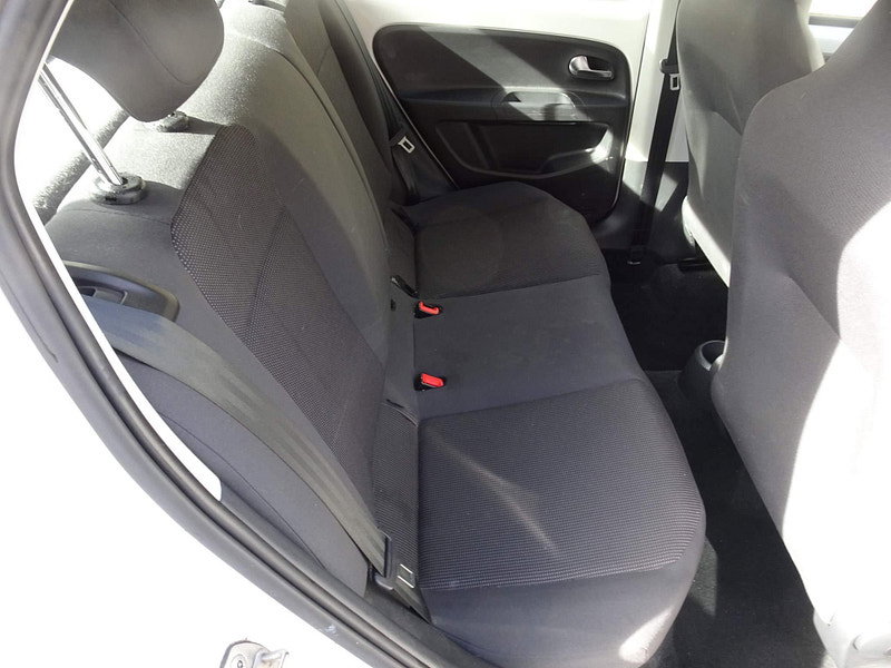 Volkswagen up! 1.0 BlueMotion Tech High up! Euro 5 (s/s) 5dr 5dr Manual 2026
