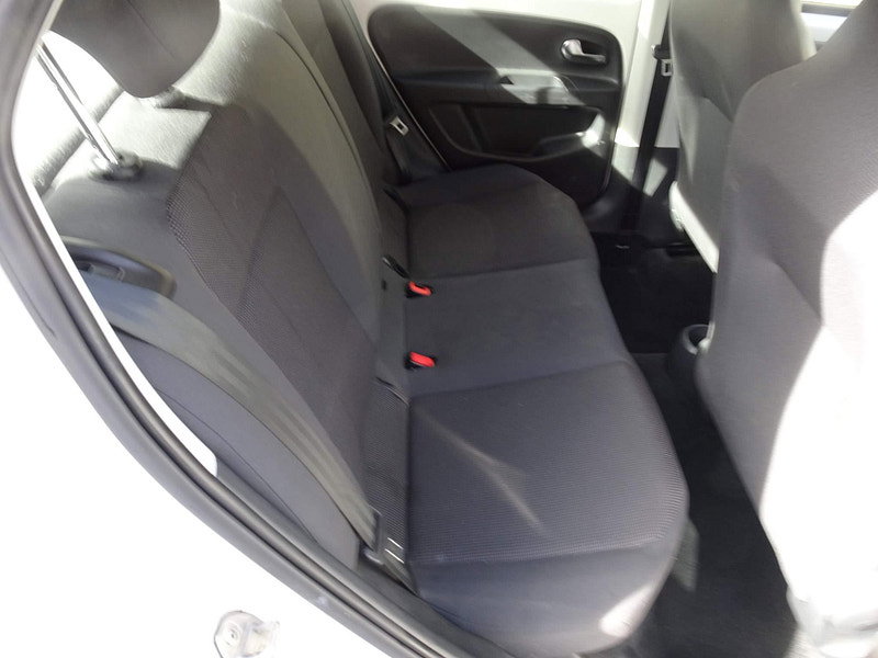 Volkswagen up! 1.0 BlueMotion Tech High up! Euro 5 (s/s) 5dr 5dr Manual 2026