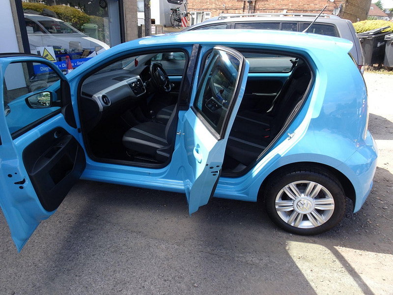 Volkswagen up! 1.0 High up! Euro 6 5dr 5dr Manual 2026