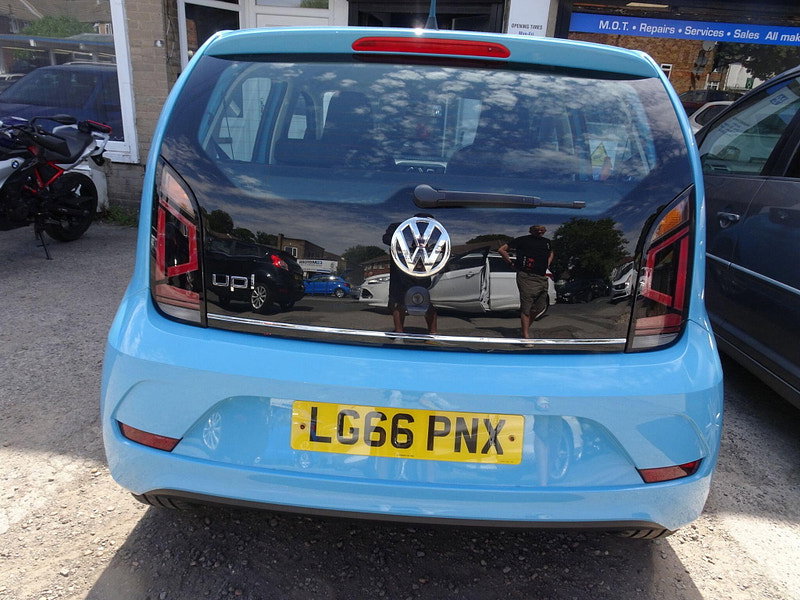 Volkswagen up! 1.0 High up! Euro 6 5dr 5dr Manual 2026