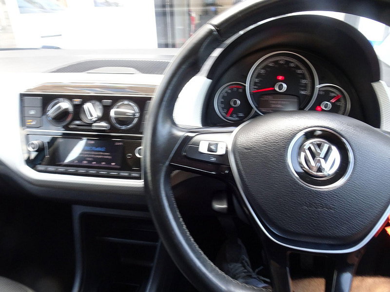 Volkswagen up! 1.0 High up! Euro 6 5dr 5dr Manual 2026