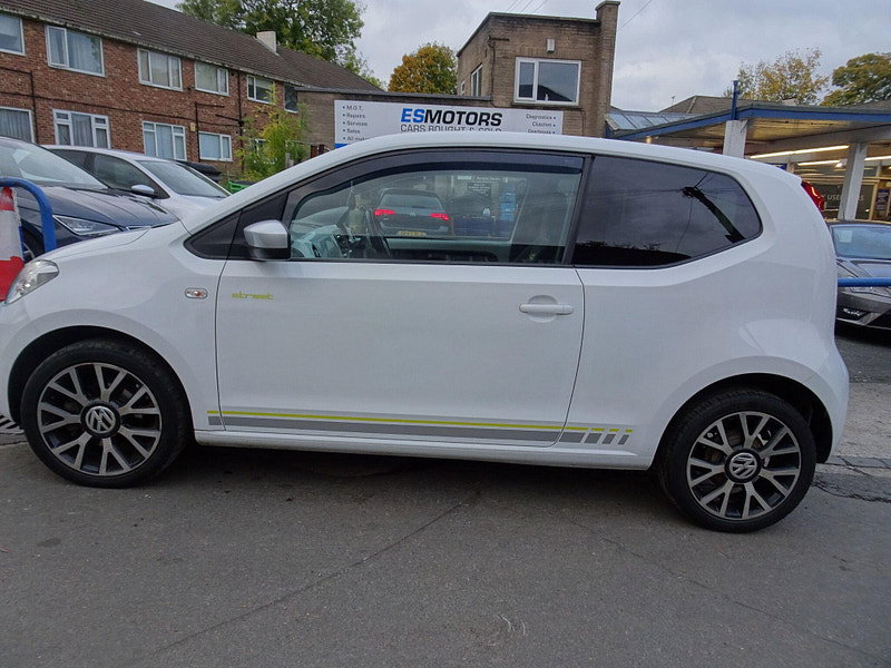 Volkswagen up! 1.0 Street up! Euro 6 3dr 3dr Manual 2026