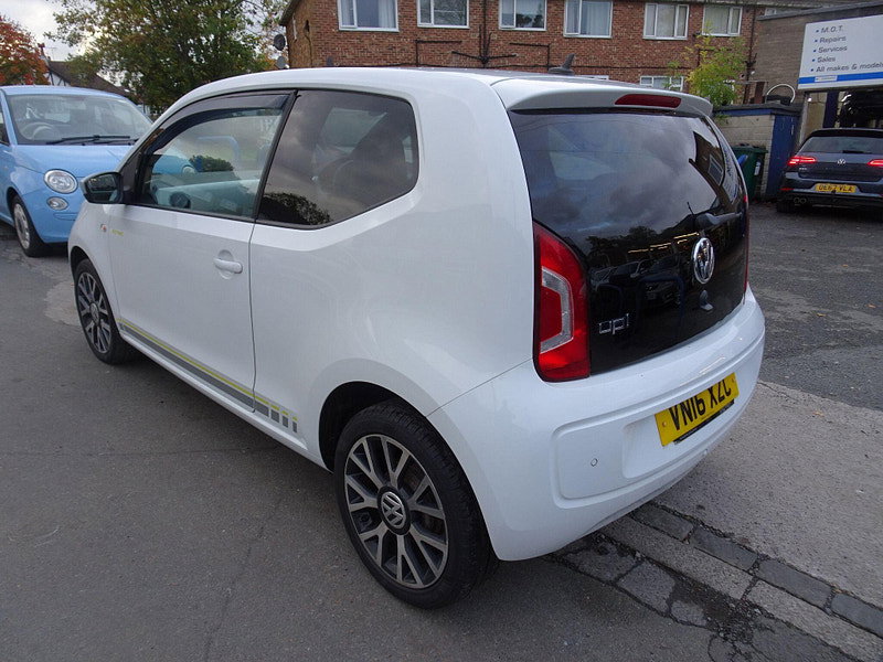 Volkswagen up! 1.0 Street up! Euro 6 3dr 3dr Manual 2026