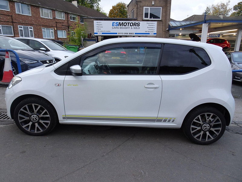 Volkswagen up! 1.0 Street up! Euro 6 3dr 3dr Manual 2026