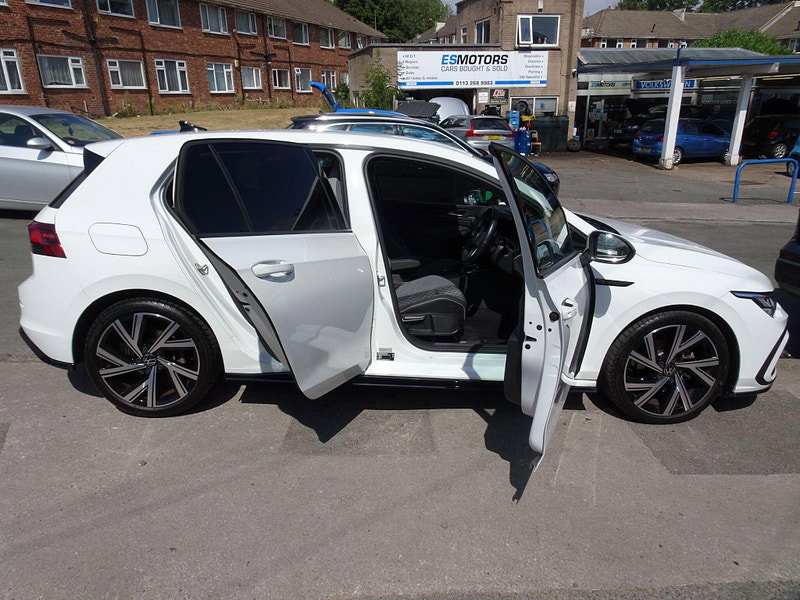 Volkswagen Golf 1.5 eTSI MHEV R-Line DSG Euro 6 (s/s) 5dr 5dr Automatic 2026