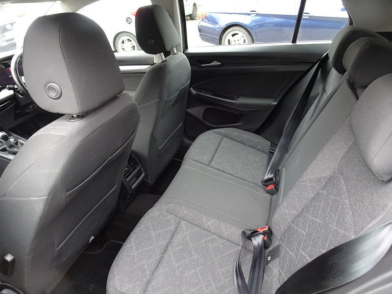Volkswagen Golf 1.0 TSI Life Euro 6 (s/s) 5dr 5dr Manual 2026