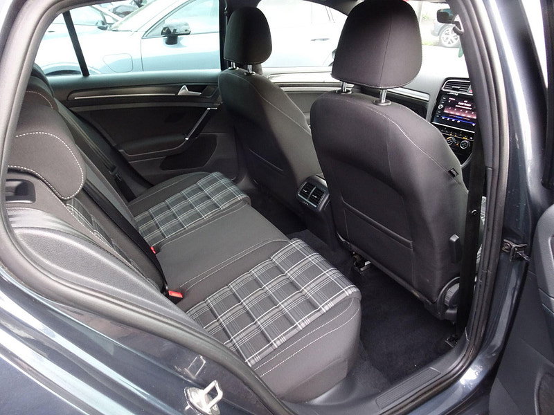 Volkswagen Golf 2.0 TDI BlueMotion Tech GTD BlueLine DSG Euro 6 (s/s) 5dr 5dr Automatic 2026