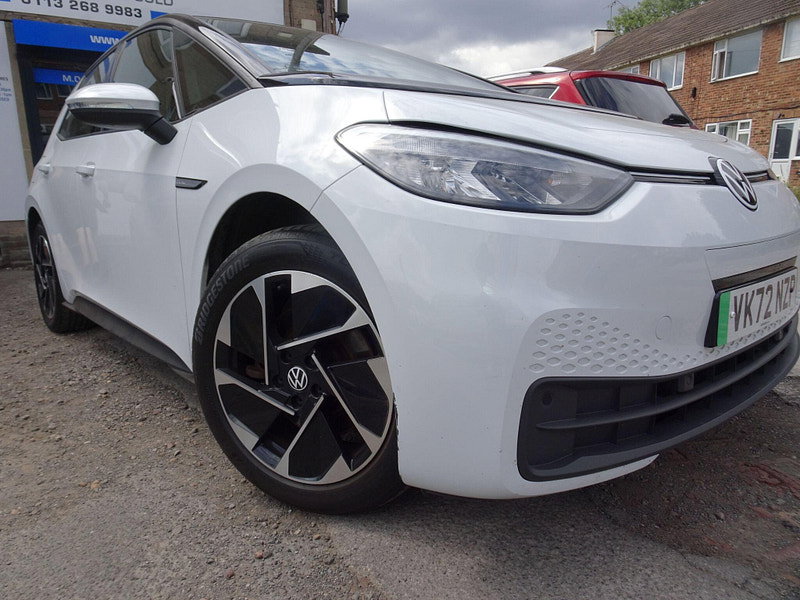 Volkswagen ID.3 Pure Performance 45kWh Life Auto 5dr 5dr Automatic 2026