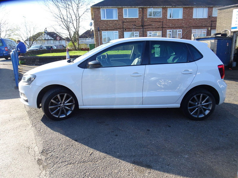 Volkswagen Polo 1.0 BlueMotion Tech SE Design Euro 6 (s/s) 5dr 5dr Manual 2026