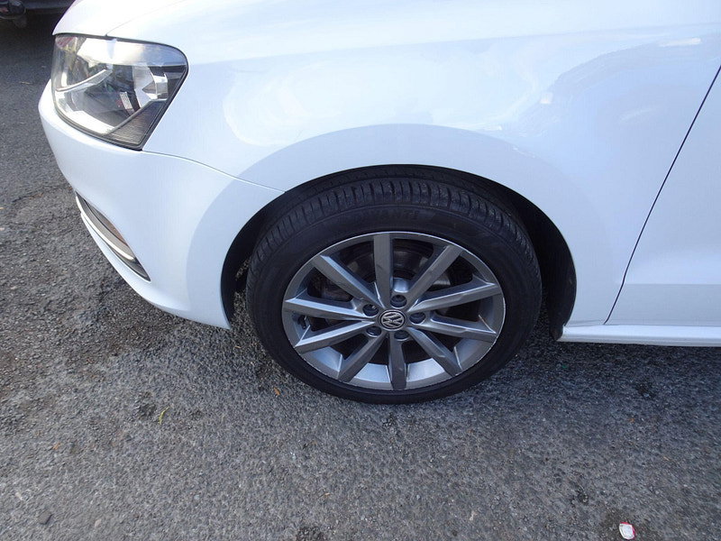 Volkswagen Polo 1.2 TSI BlueMotion Tech SE Design Euro 6 (s/s) 3dr 3dr Manual 2026
