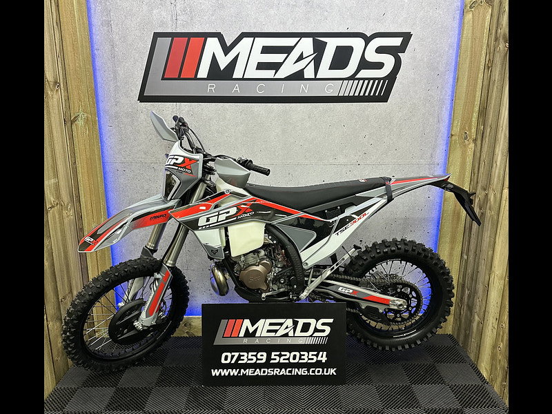 GPX Moto TSE 300R 2027 0dr 2026
