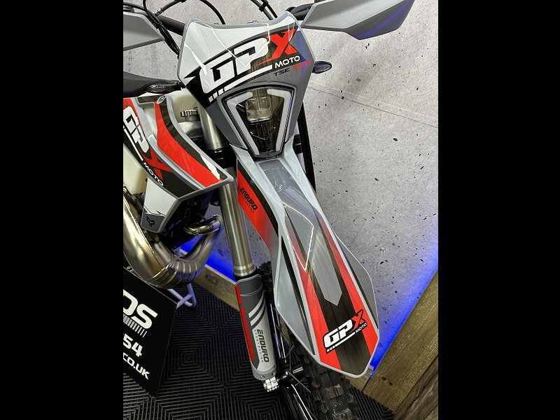 GPX Moto TSE 300R 2027 0dr 2026