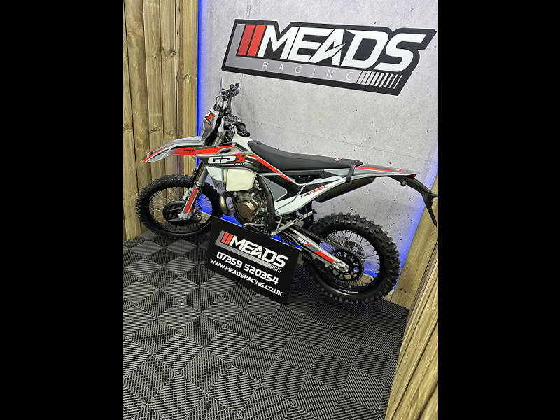 GPX Moto TSE 300R 2027 0dr 2026