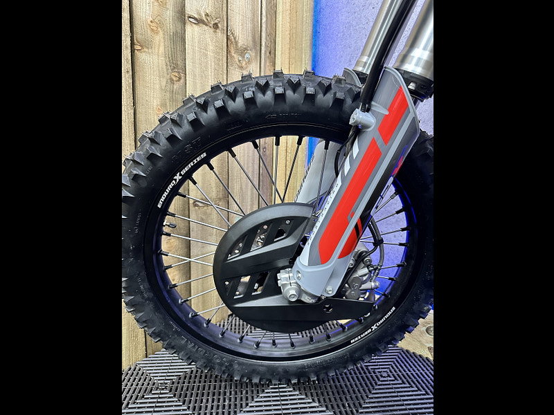 GPX Moto TSE 300R 2027 0dr 2026