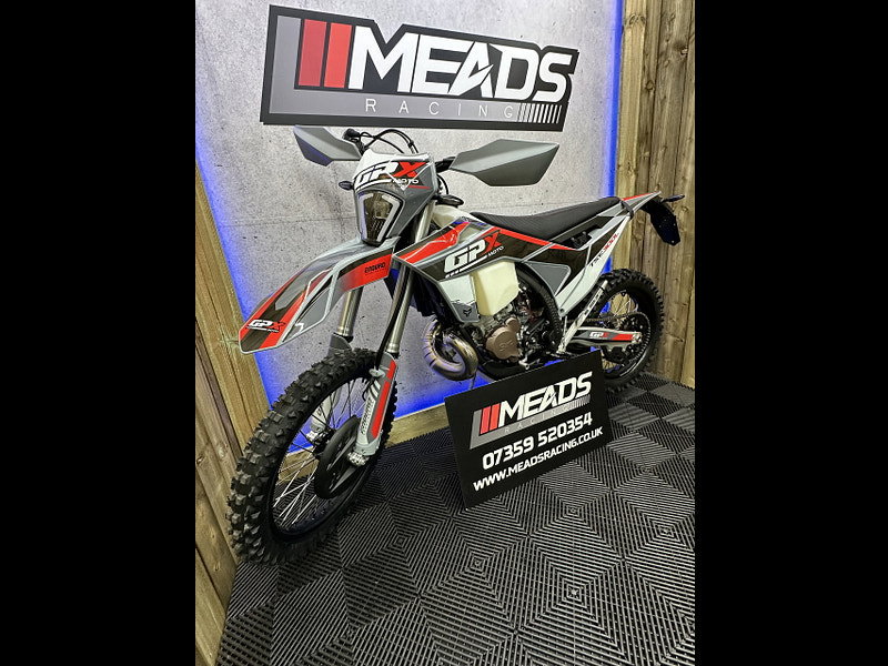 GPX Moto TSE 300R 2027 0dr 2026