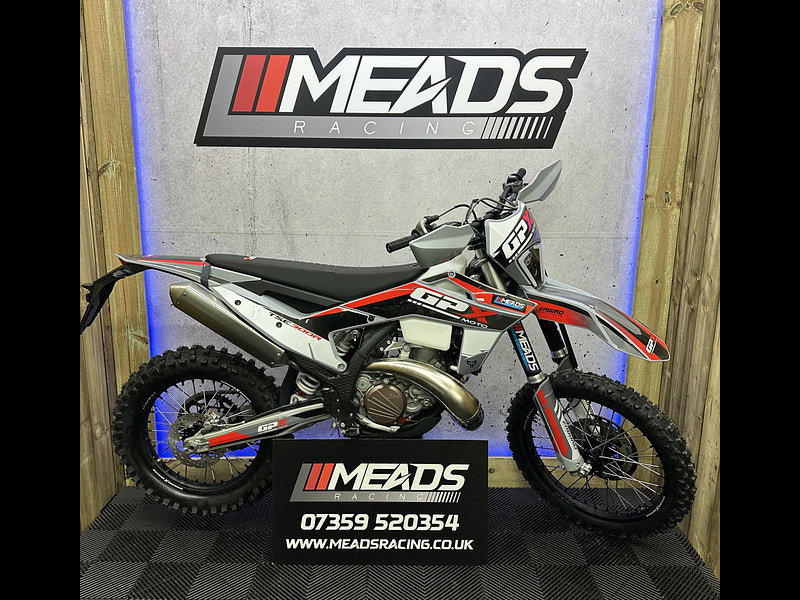 GPX Moto TSE 300R 2027 300 L 0dr 2026