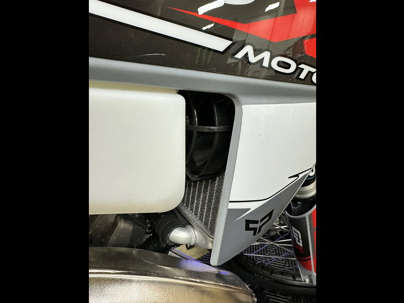 GPX Moto TSE 300R 2027 300 L 0dr 2026