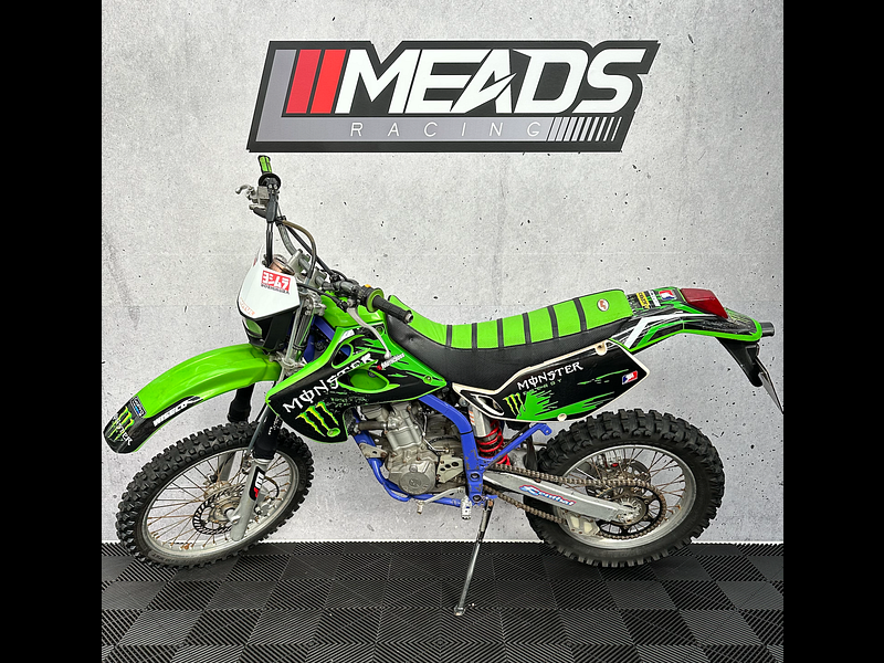KAWASAKI KLX250 road registered  0dr  2026