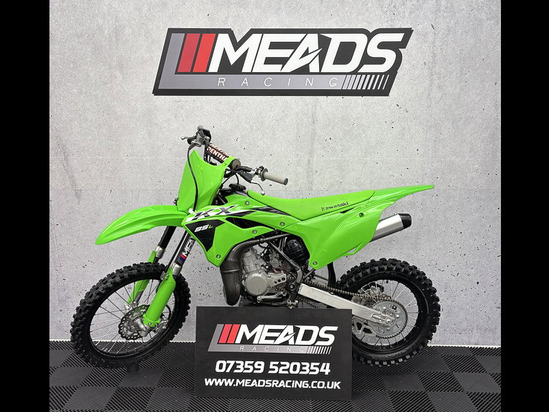 KAWASAKI KX85 B/W 2024 0dr 2026