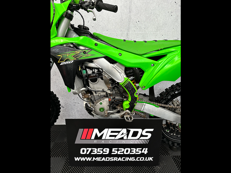 KAWASAKI KX250F 2017 0dr 2026