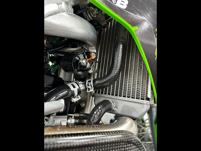 KAWASAKI KX250F 2020 LESS THAN 10 HOURS !!! 0dr  2026