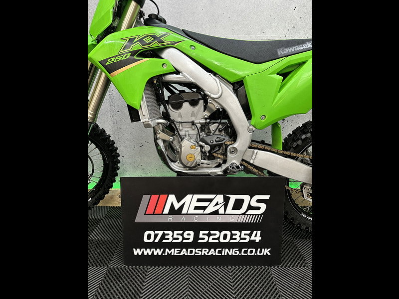 KAWASAKI KX250F KXF 250 2022 0dr  2026