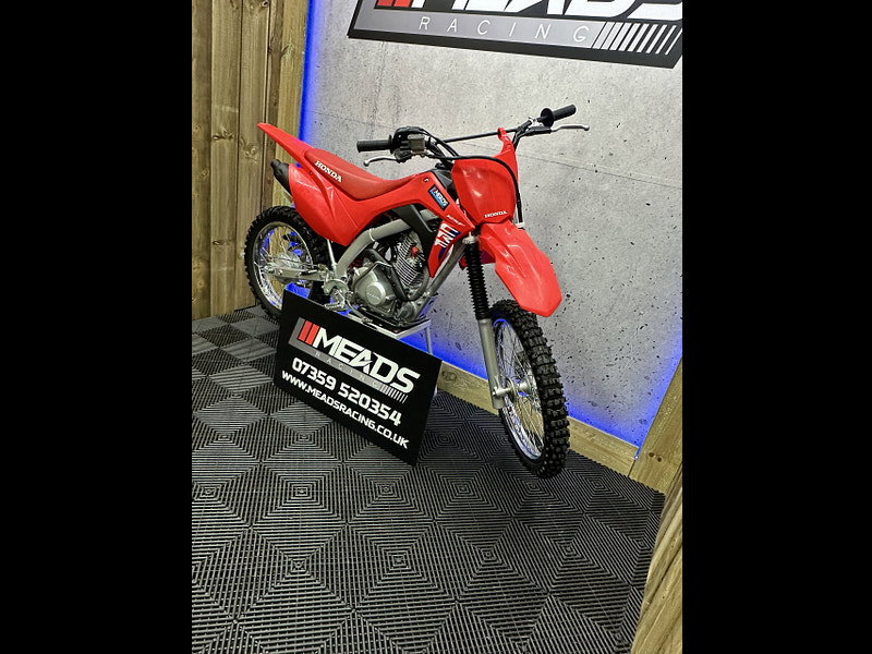 Honda Crf 1000 a-g 2025 B/W 0dr 2026