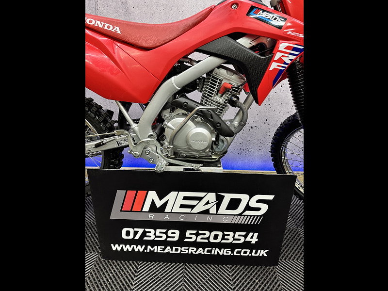 Honda Crf 1000 a-g 2025 B/W 0dr 2026