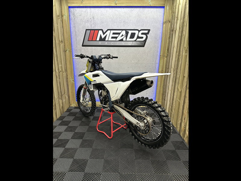 HUSQVARNA FC 250 2025 0dr  2026