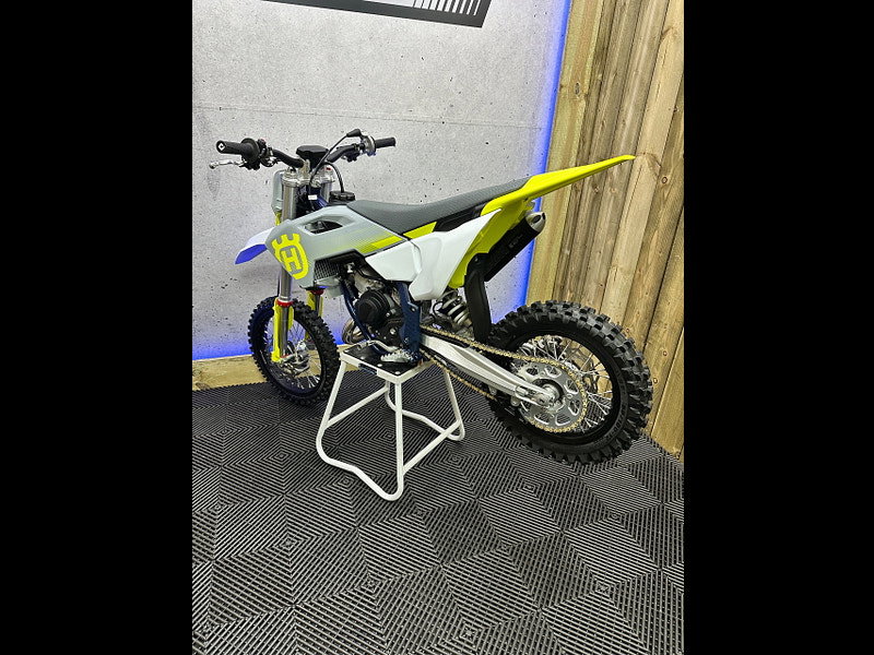 HUSQVARNA TC 2025 0dr 2026