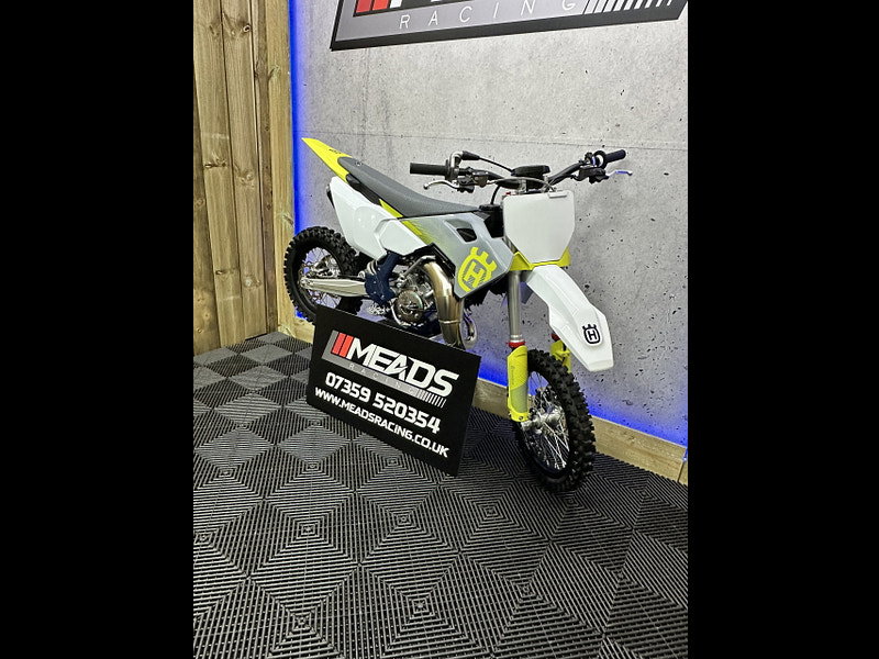 HUSQVARNA TC 2025 0dr 2026
