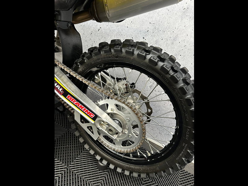 Suzuki RM-Z250 2017 LIKE NEW !!! 0dr  2026