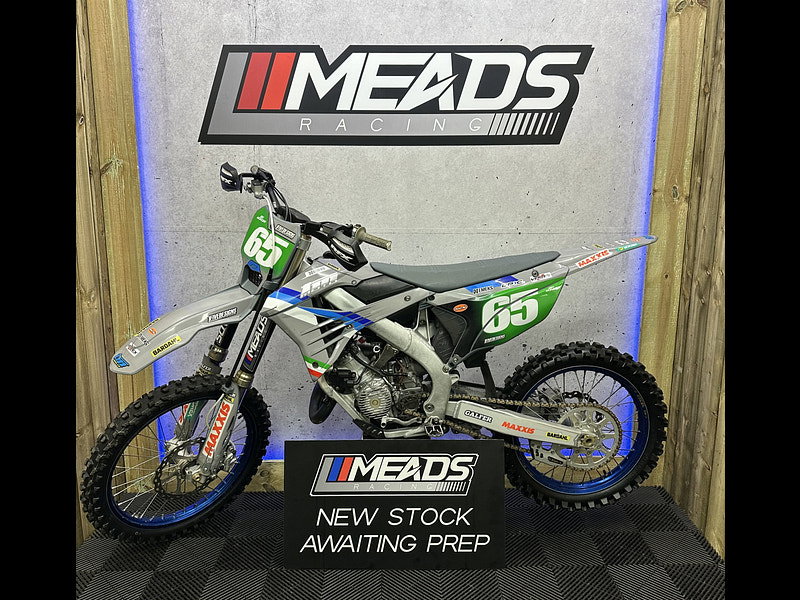 TM 125 2025  0dr  2026