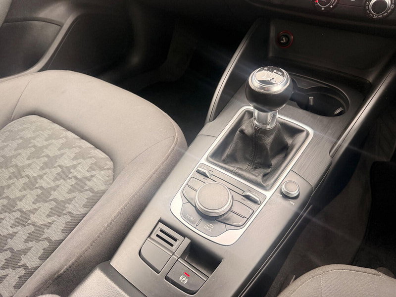 Audi A3 2.0 TDI SE Sportback Euro 6 (s/s) 5dr 5dr Manual 2026