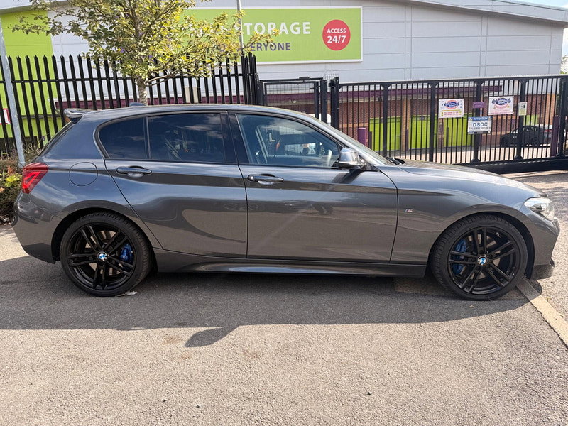 BMW 1 Series 1.5 118i M Sport Shadow Edition Euro 6 (s/s) 5dr 5dr Manual 2026