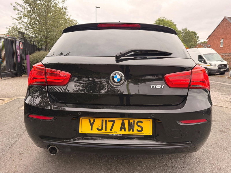 BMW 1 Series 1.5 118i Sport Euro 6 (s/s) 5dr 5dr Manual 2026