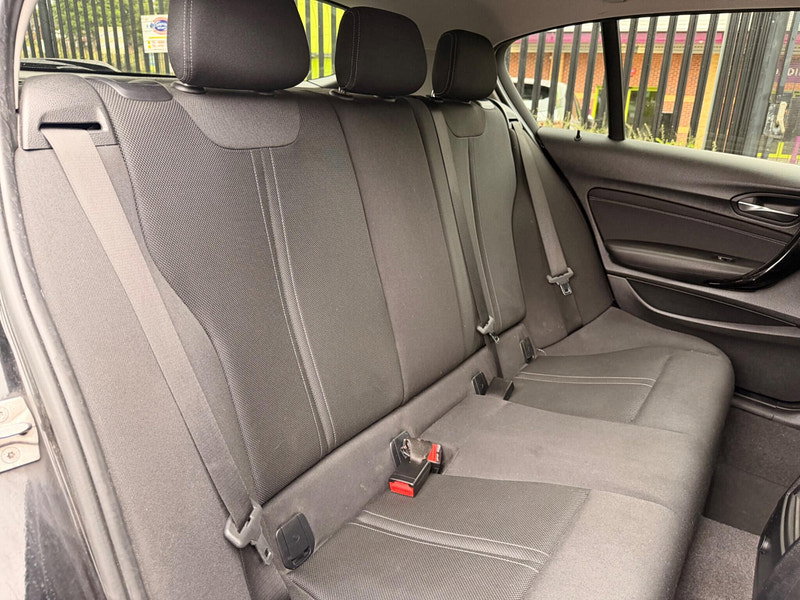 BMW 1 Series 1.5 118i Sport Euro 6 (s/s) 5dr 5dr Manual 2026